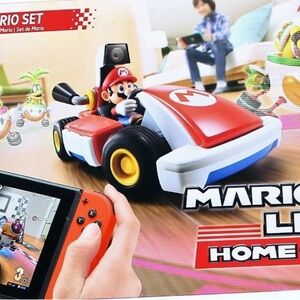 NEW IN BOX- Nintendo Mario Kart Live: Home Circuit
